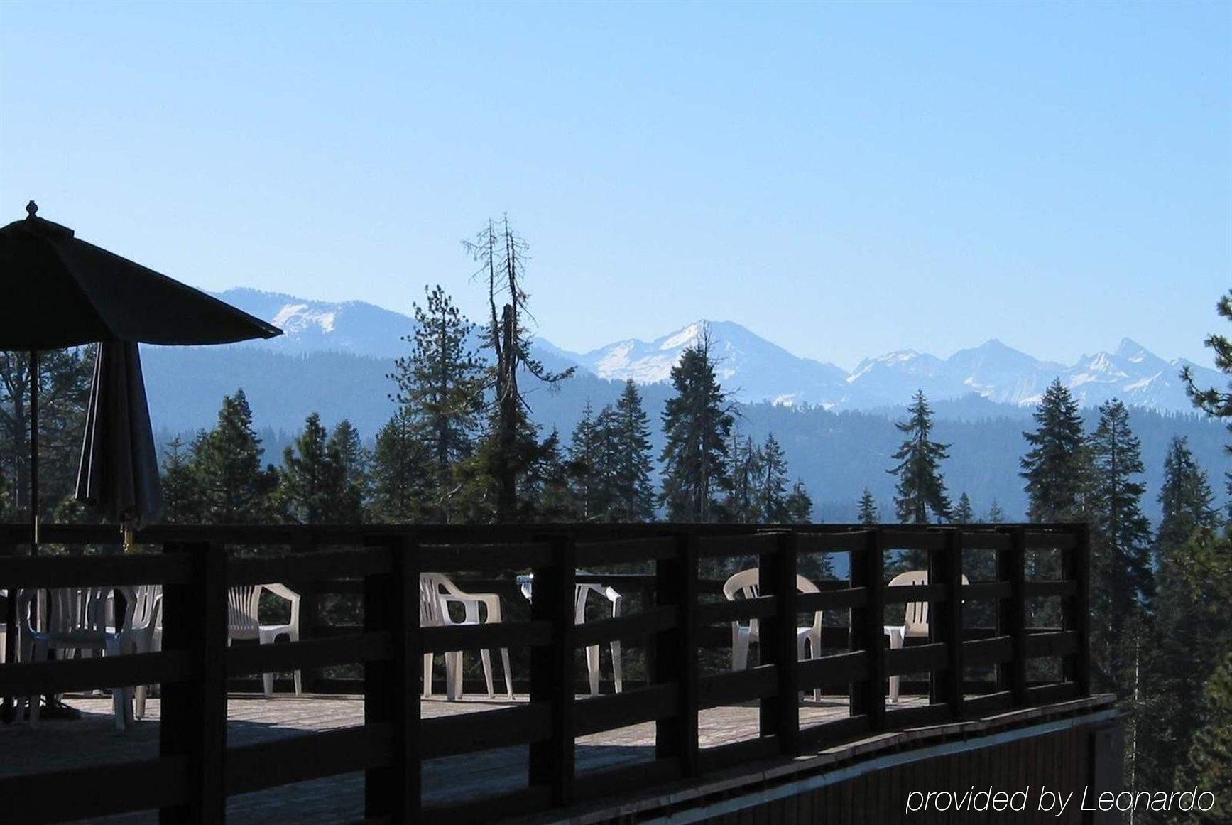 Montecito Sequoia Lodge Wilsonia Ресторант снимка