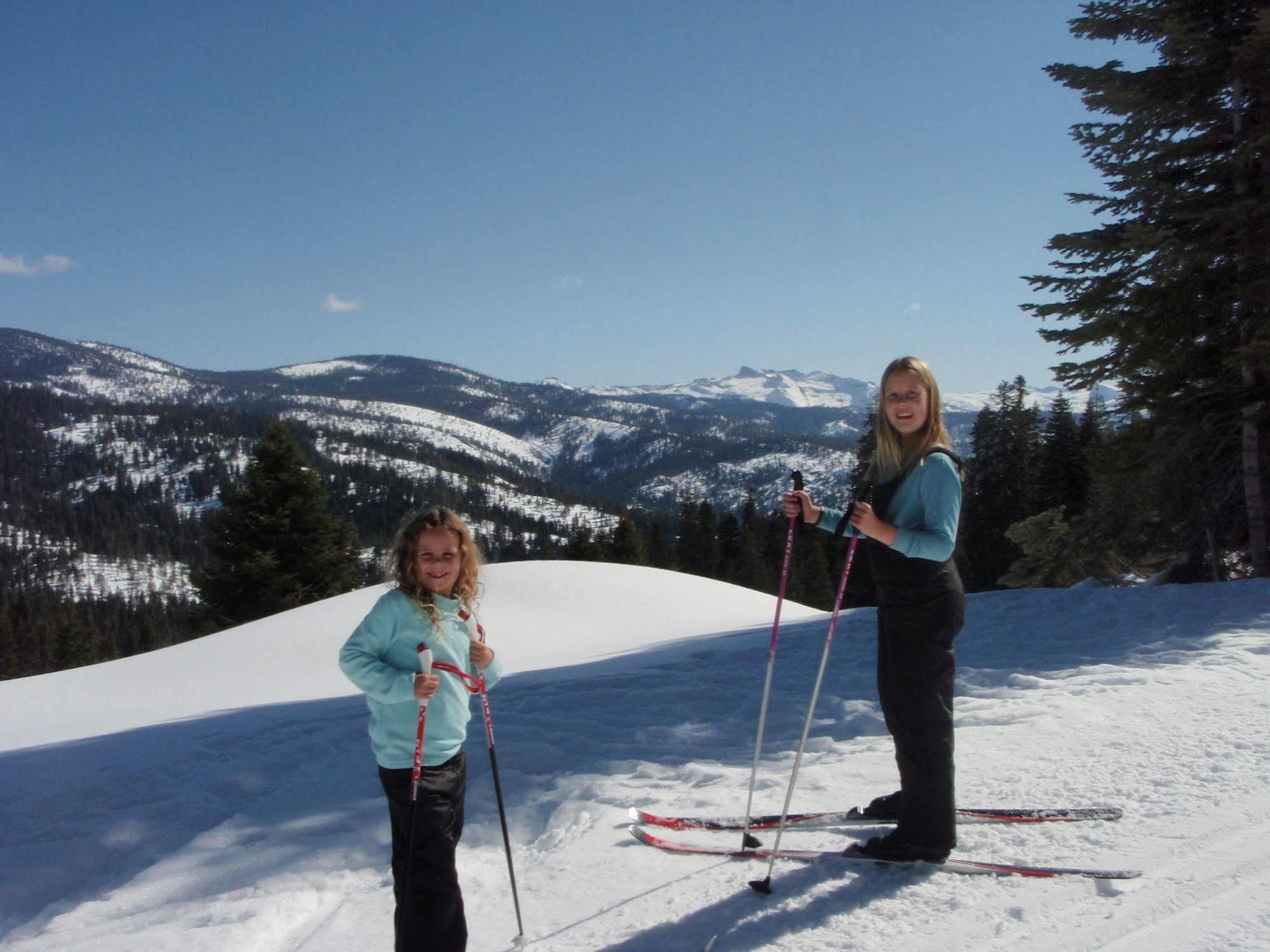 Montecito Sequoia Lodge Wilsonia Екстериор снимка